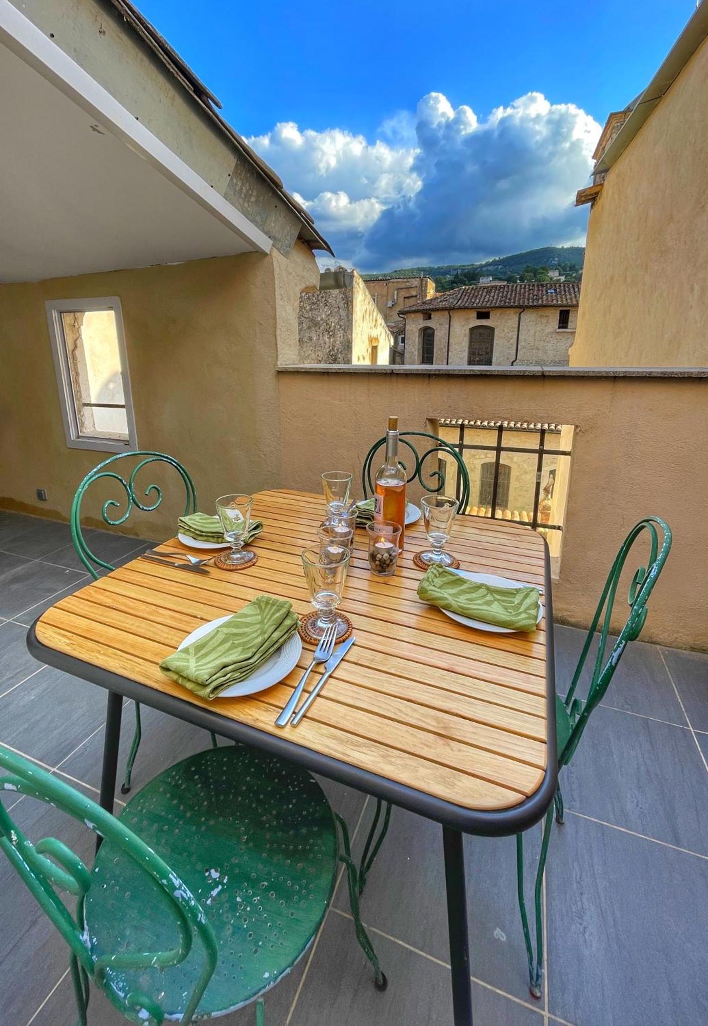 Apartmán Le Petit Delphia Apt Exteriér fotografie